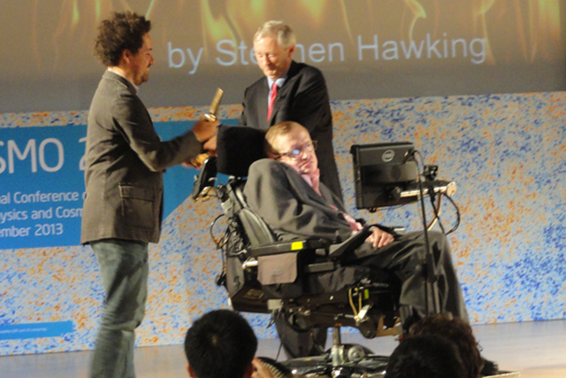 Stephen Hawking at the COSMO 2013 public symposium